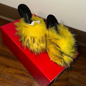 Only worn once never again